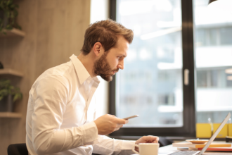 Matheus Vinicius Voigt apresenta estratégias de obras eficientes para reduzir consumo e elevar a produtividade.