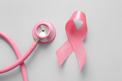 Vinicius Tadeu Sattin Rodrigues aborda como lidar com a ansiedade e a incerteza diante de um resultado falso positivo na mamografia.