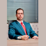 Créditos estressados: com Felipe Rassi, entenda as oportunidades e os riscos no mercado financeiro para empresas.